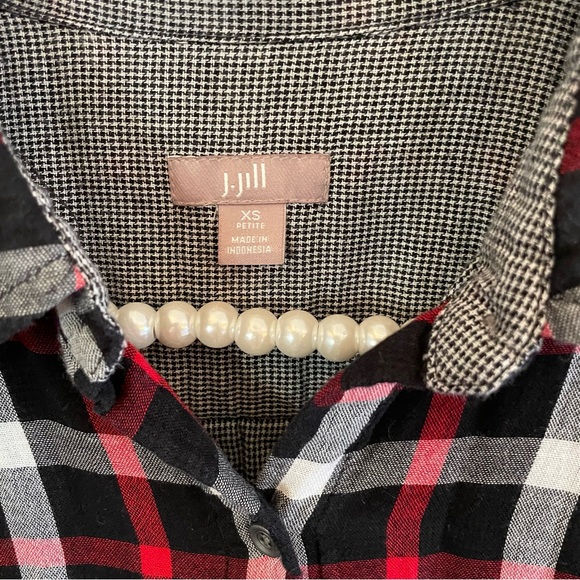 J. Jill bundle of 2 lined plaid shirts with roll tab sleeves - Picture 2 of 8